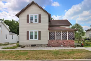 213 E Centralia St, Elkhorn, WI 53121 - Photo 21