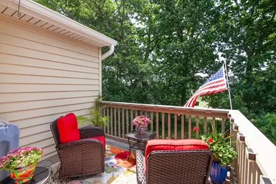 N16W26443  Meadowgrass Cir #F, Pewaukee, WI 53072 - Photo 5