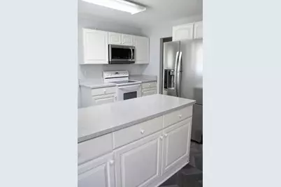 8362 N 49th St, Brown Deer, WI 53223 - Photo 9