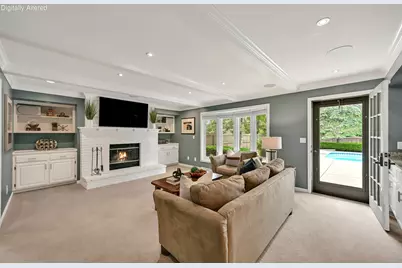 11115 N Wyngate Trce, Mequon, WI 53092 - Photo 5