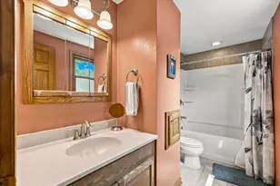 W66N394 Kennedy Ave, Cedarburg, WI 53012 - Photo 13
