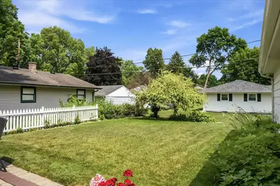 W66N394  Kennedy Ave, Cedarburg, WI 53012 - Photo 23