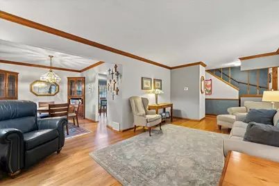 W66N394  Kennedy Ave, Cedarburg, WI 53012 - Photo 3