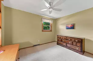 W66N394 Kennedy Ave, Cedarburg, WI 53012 - Photo 11