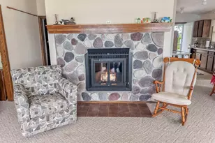 10626 Sunny Vista Ln, Schleswig, WI 53042 - Photo 9