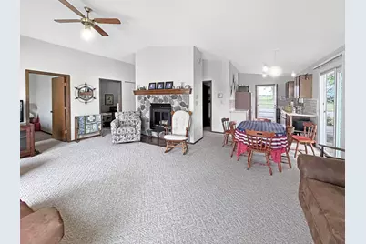 10626  Sunny Vista Ln, Schleswig, WI 53042 - Photo 5
