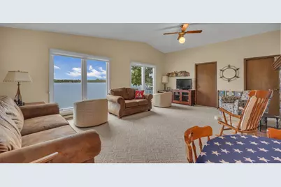 10626  Sunny Vista Ln, Schleswig, WI 53042 - Photo 9