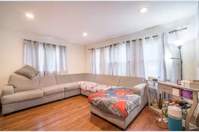 4127 N 84th St #4129, Milwaukee, WI 53222 - Photo 5