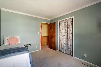 3239 S 54th St, Milwaukee, WI 53219 - Photo 13