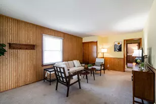 3239 S 54th St, Milwaukee, WI 53219 - Photo 5