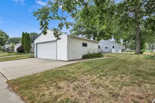 4336 S Pennsylvania Ave, Saint Francis, WI 53235 - Photo 27