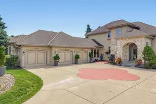 N33W33201 Maplewood Rd, Nashotah, WI 53058 - Photo 3