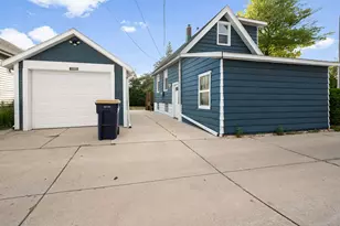 2202 S 68th St, West Allis, WI 53219 - Photo 25