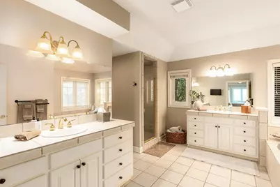 21100  Chancery Ct, Brookfield, WI 53045 - Photo 29