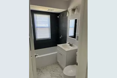 3143 N 89th St, Milwaukee, WI 53222 - Photo 11