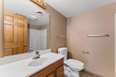 1621  Blue Heron Dr, Two Rivers, WI 54241 - Photo 45