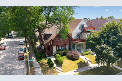 2976 N Cramer St, Milwaukee, WI 53211 - Photo 3