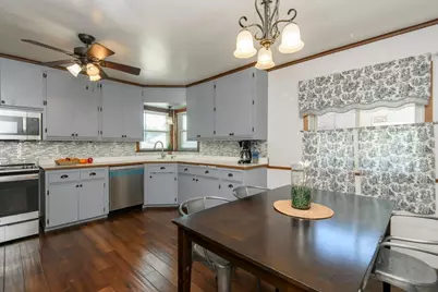 5122 N 65th St, Milwaukee, WI 53218 - Photo 7