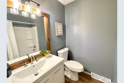 N87W17833  Shepherd Dr, Menomonee Falls, WI 53051 - Photo 21