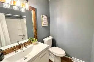 N87W17833 Shepherd Dr, Menomonee Falls, WI 53051 - Photo 21