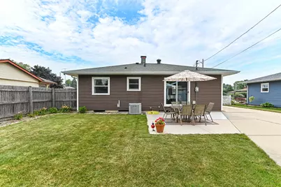 8524  19th Ave, Kenosha, WI 53143 - Photo 21