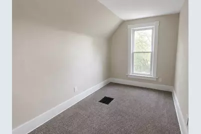 2447 S Burrell St, Milwaukee, WI 53207 - Photo 17