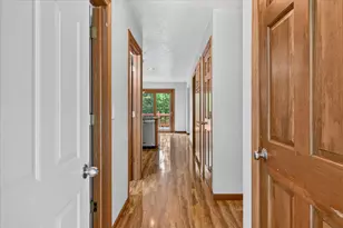 N48W16103 Lone Oak Ln, Menomonee Falls, WI 53051 - Photo 5