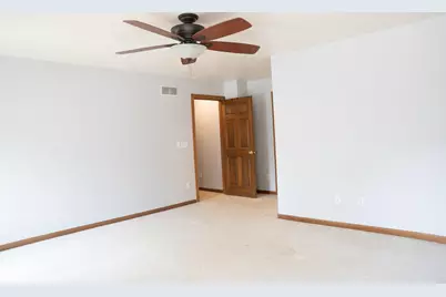 N48W16103  Lone Oak Ln, Menomonee Falls, WI 53051 - Photo 21