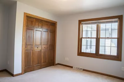 N48W16103  Lone Oak Ln, Menomonee Falls, WI 53051 - Photo 17