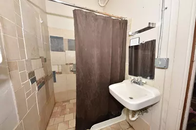 1016 N 29th St, Milwaukee, WI 53208 - Photo 13