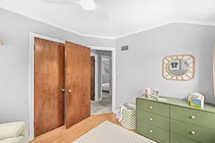 616 N 104th St, Wauwatosa, WI 53226 - Photo 15