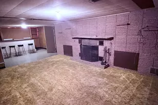 1504 Philippen St, Manitowoc, WI 54220 - Photo 21