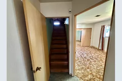 1504  Philippen St, Manitowoc, WI 54220 - Photo 11