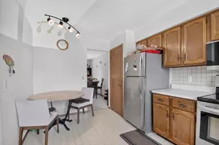 5616 Cambridge Ln, Racine, WI 53406 - Photo 5