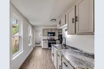 3173 N 41st St, Milwaukee, WI 53216 - Photo 5