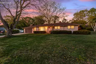 575 Kenmar Rd, Brookfield, WI 53005 - Photo 25