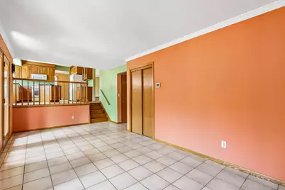 13425 W Old Oak Ln, New Berlin, WI 53151 - Photo 25