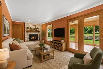 13425 W Old Oak Ln, New Berlin, WI 53151 - Photo 21