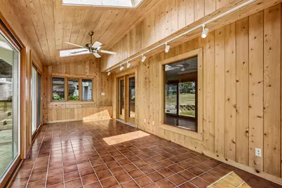13425 W Old Oak Ln, New Berlin, WI 53151 - Photo 33