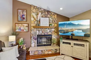 4121 Stormy Dr, Racine, WI 53139 - Photo 13