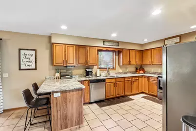 4121  Stormy Dr, Racine, WI 53139 - Photo 19