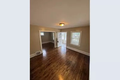 1601 S 65th St, West Allis, WI 53214 - Photo 5