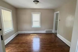 1601 S 65th St, West Allis, WI 53214 - Photo 9
