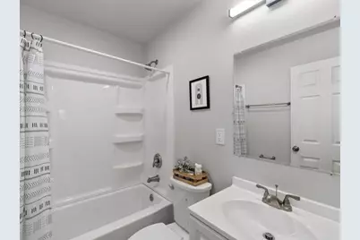 4426 N 88th St, Milwaukee, WI 53225 - Photo 7