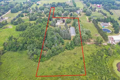 N79W34857  Petersen Rd, Oconomowoc, WI 53066 - Photo 3