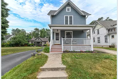 431  Dunbar Ave, Waukesha, WI 53186 - Photo 3