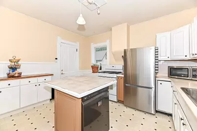 431  Dunbar Ave, Waukesha, WI 53186 - Photo 15