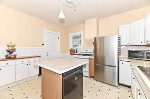 431 Dunbar Ave, Waukesha, WI 53186 - Photo 15