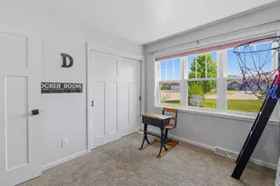 2616 Creekview Ct, Sheboygan, WI 53081 - Photo 17