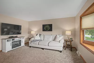 209  West Ave, Holmen, WI 54636 - Photo 7